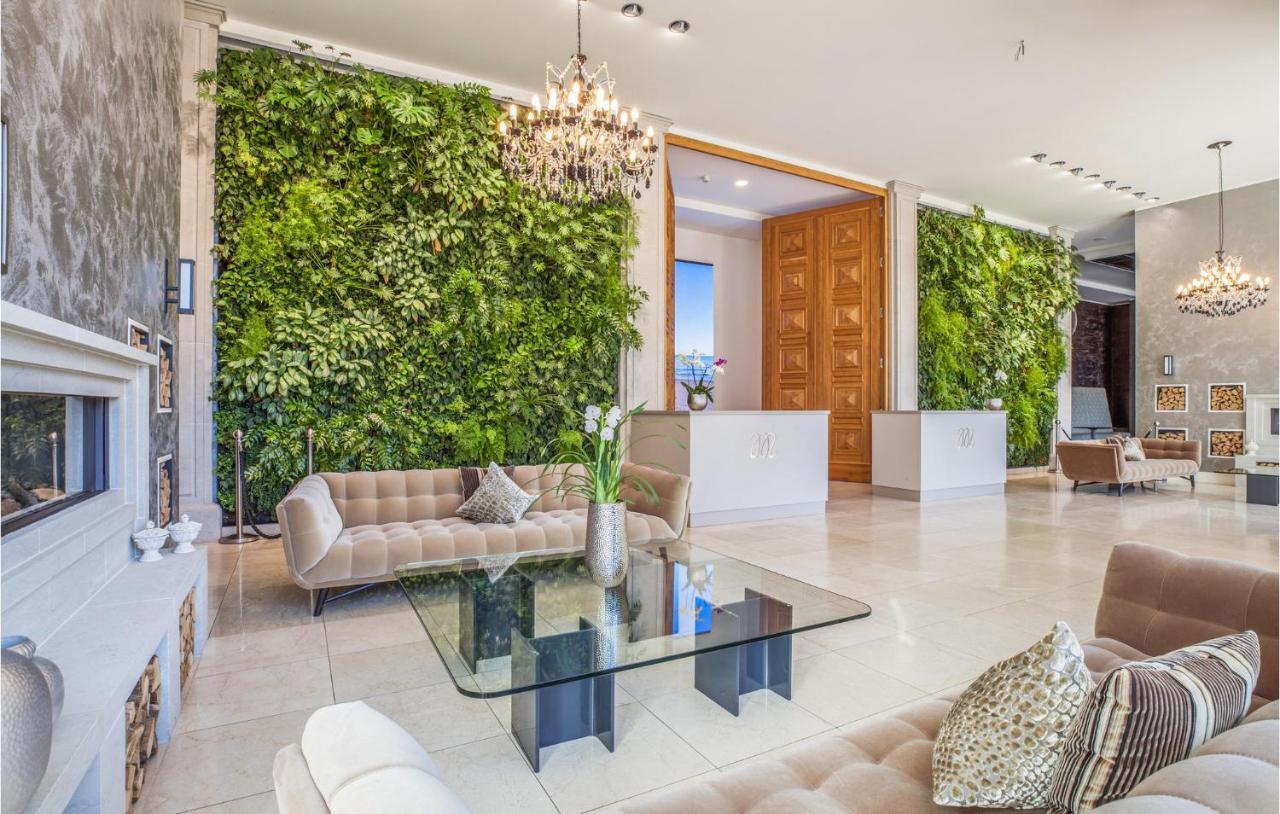 Apartment Garden Penthouse *